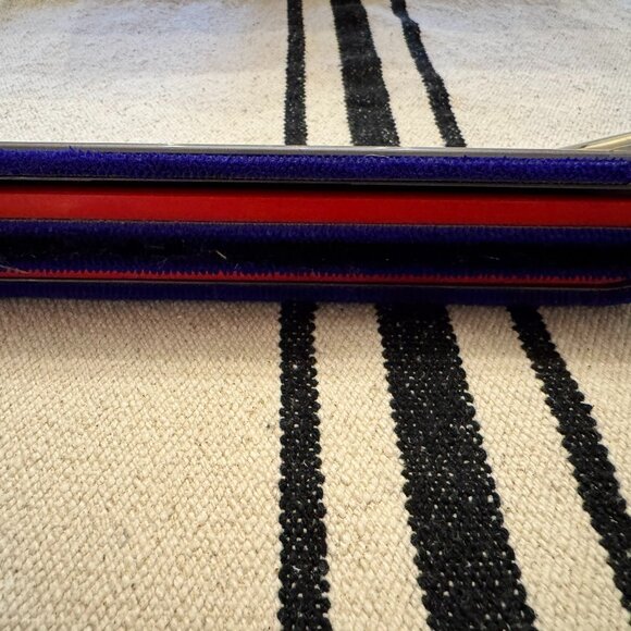 Dyson Carbon Fiber Soft Dusting Brush - Picture 2 of 4